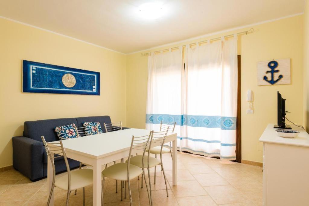 Le Perle Di Golfo Aranci Villa Exteriör bild