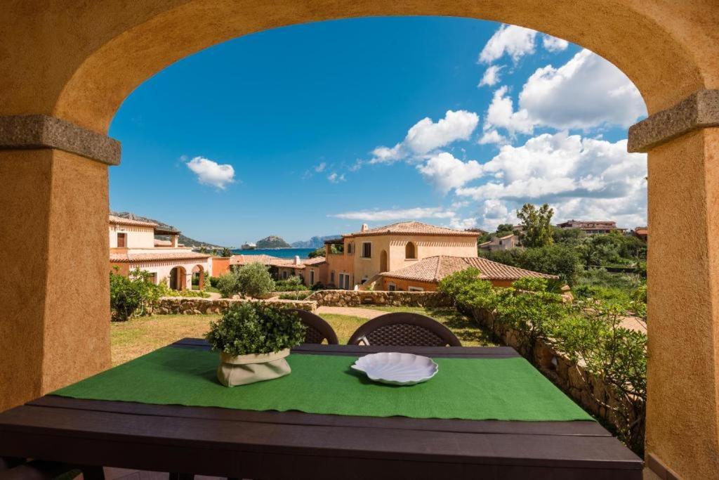 Le Perle Di Golfo Aranci Villa Exteriör bild