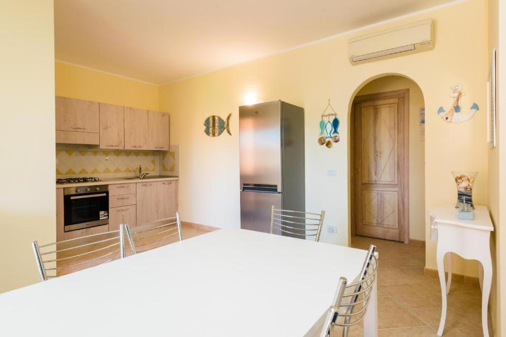 Le Perle Di Golfo Aranci Villa Exteriör bild