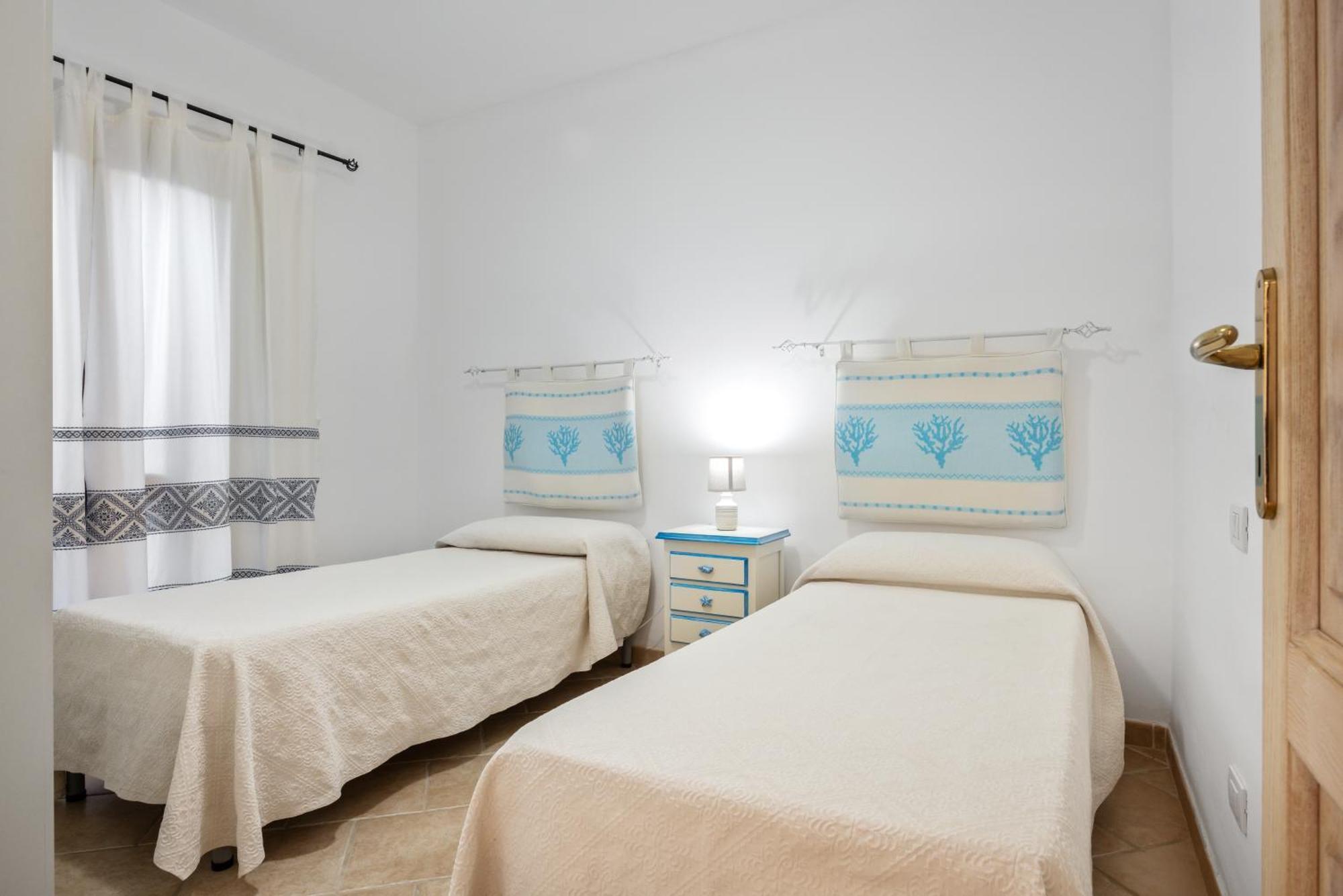 Le Perle Di Golfo Aranci Villa Exteriör bild